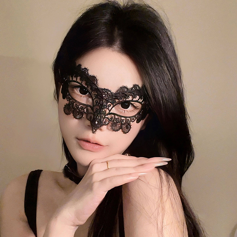 Black Sexy Lingerie Lace Mask  - مراجعة Respirator Half Face وسعره